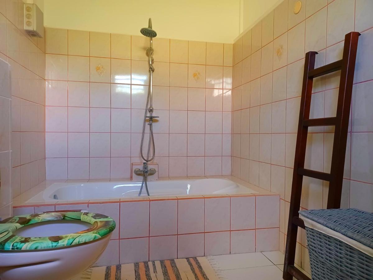 Villa Vanilla Десе Екстер'єр фото